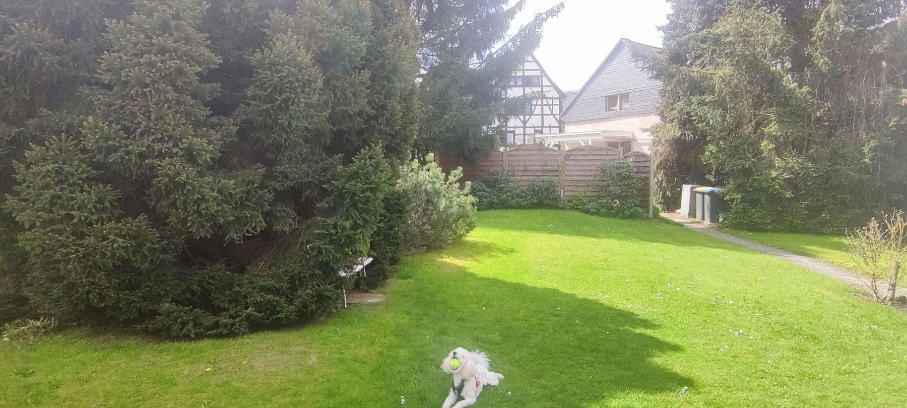 Prodej domu 273 m², pozemek 1.090 m², Solingen, Severní Porýní-Vestfálsko Prodej domu 273 m², pozemek 1.090 m², Solingen, Severní Porýní-Vestfálsko