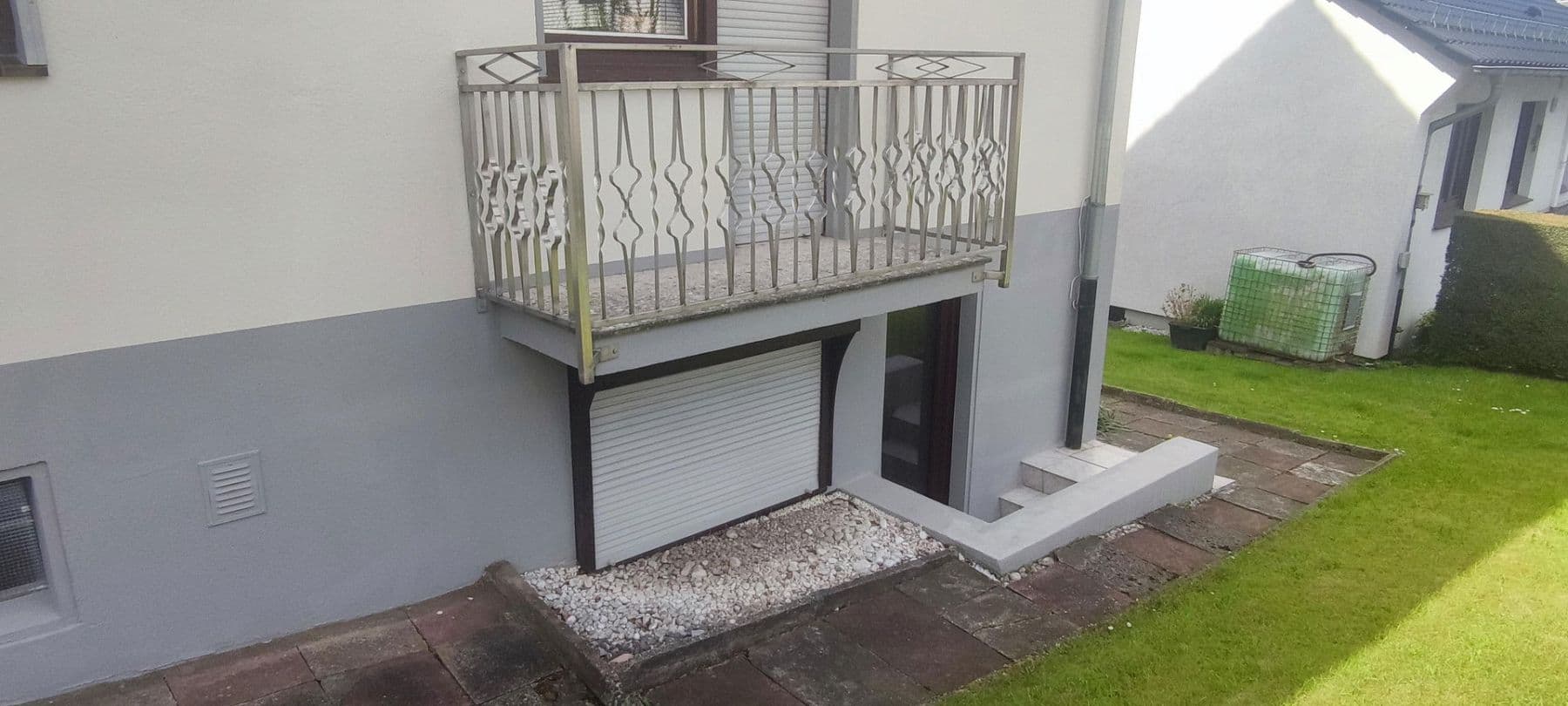 Prodej domu 273 m², pozemek 1.090 m², Solingen, Severní Porýní-Vestfálsko Prodej domu 273 m², pozemek 1.090 m², Solingen, Severní Porýní-Vestfálsko