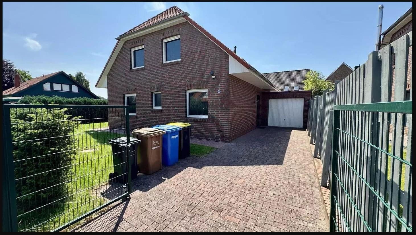 Prodej domu 148 m², pozemek 514 m², Barßel, Dolní Sasko Prodej domu 148 m², pozemek 514 m², Barßel, Dolní Sasko