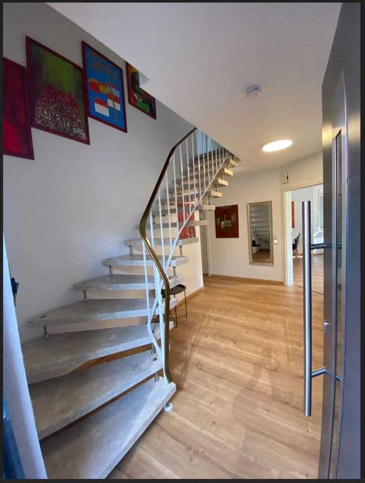 Prodej domu 148 m², pozemek 514 m², Barßel, Dolní Sasko Prodej domu 148 m², pozemek 514 m², Barßel, Dolní Sasko