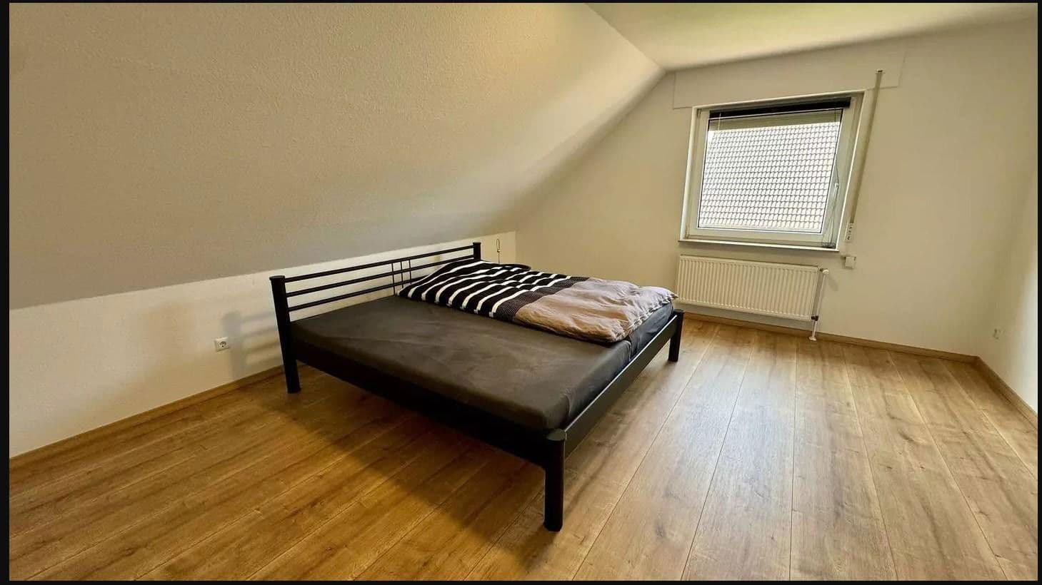 Prodej domu 148 m², pozemek 514 m², Barßel, Dolní Sasko Prodej domu 148 m², pozemek 514 m², Barßel, Dolní Sasko