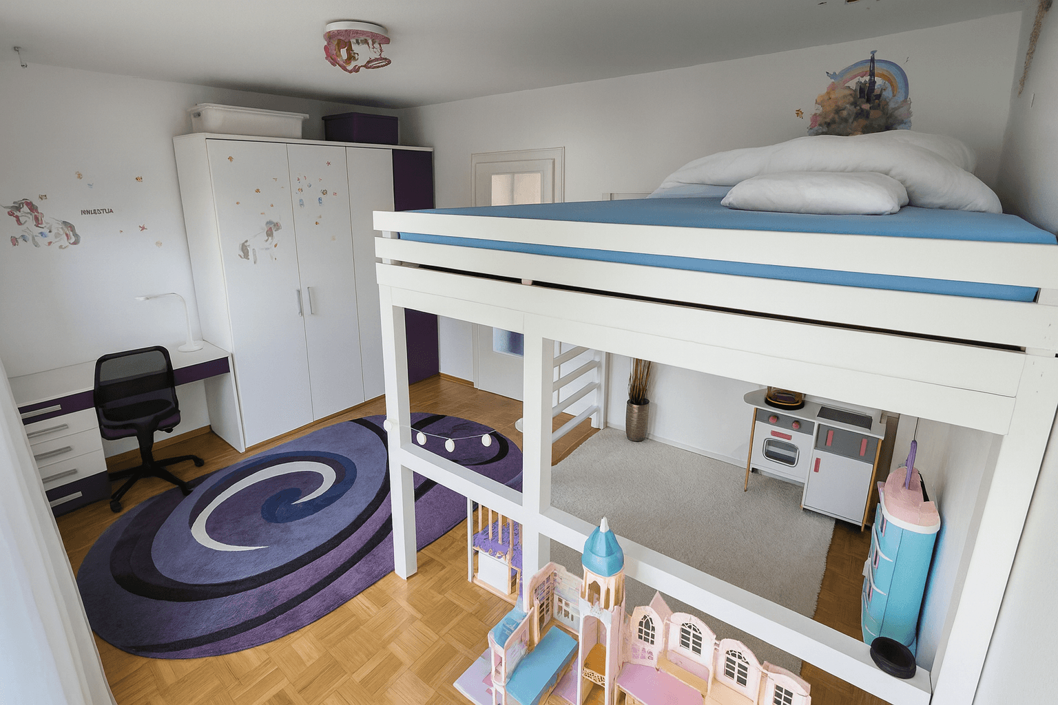 Prodej domu 206 m², pozemek 680 m², Bahnhofstr. 145, Maintal, Hessen Prodej domu 206 m², pozemek 680 m², Bahnhofstr. 145, Maintal, Hessen