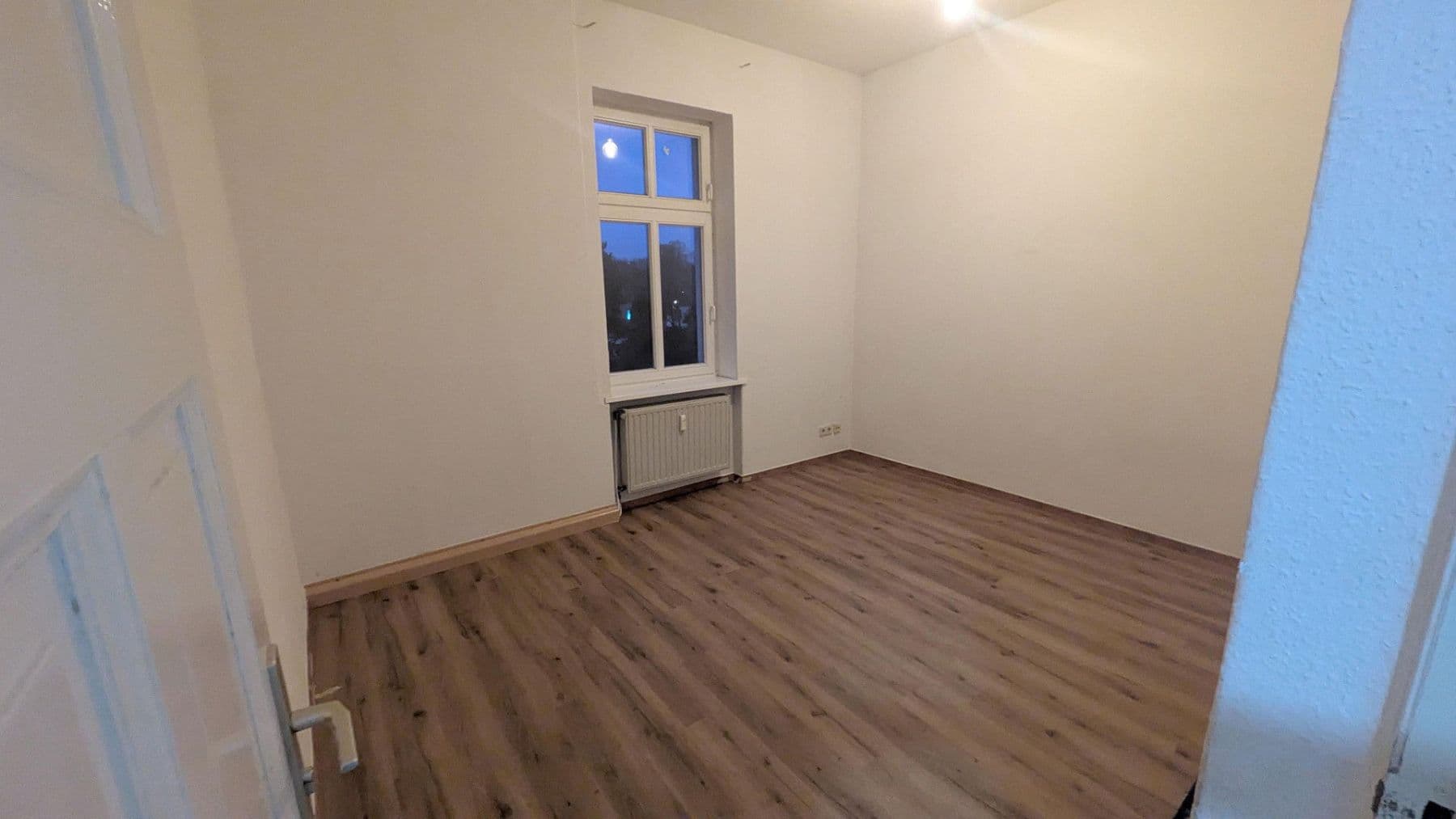 Pronájem bytu 20 m², Ursula-Goetze-Straße 25, Berlin, Berlín Pronájem bytu 20 m², Ursula-Goetze-Straße 25, Berlin, Berlín