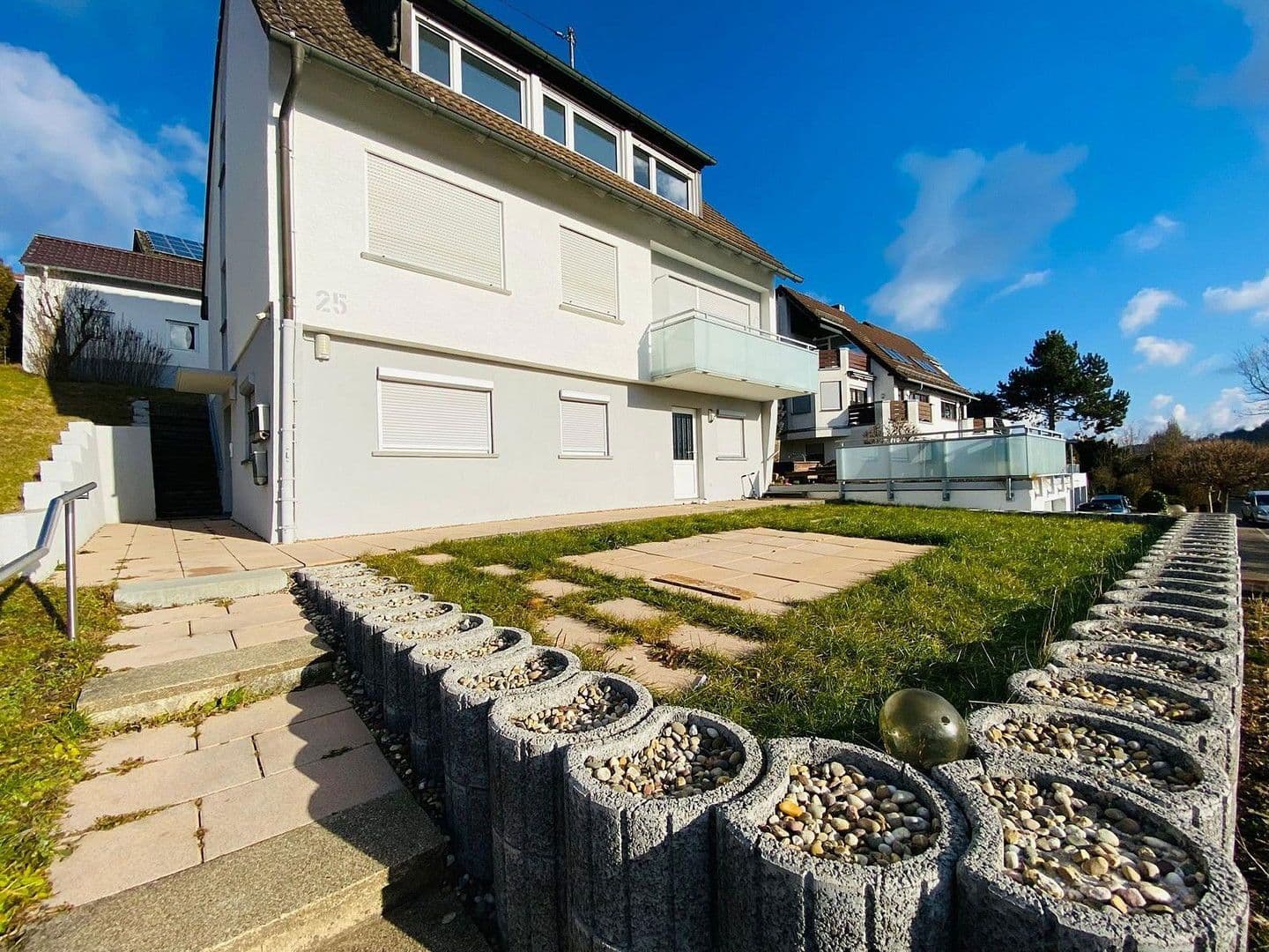 Prodej domu 180 m², pozemek 510 m², Wengertweg25, Aidlingen, Bádensko-Württembersko Prodej domu 180 m², pozemek 510 m², Wengertweg25, Aidlingen, Bádensko-Württembersko