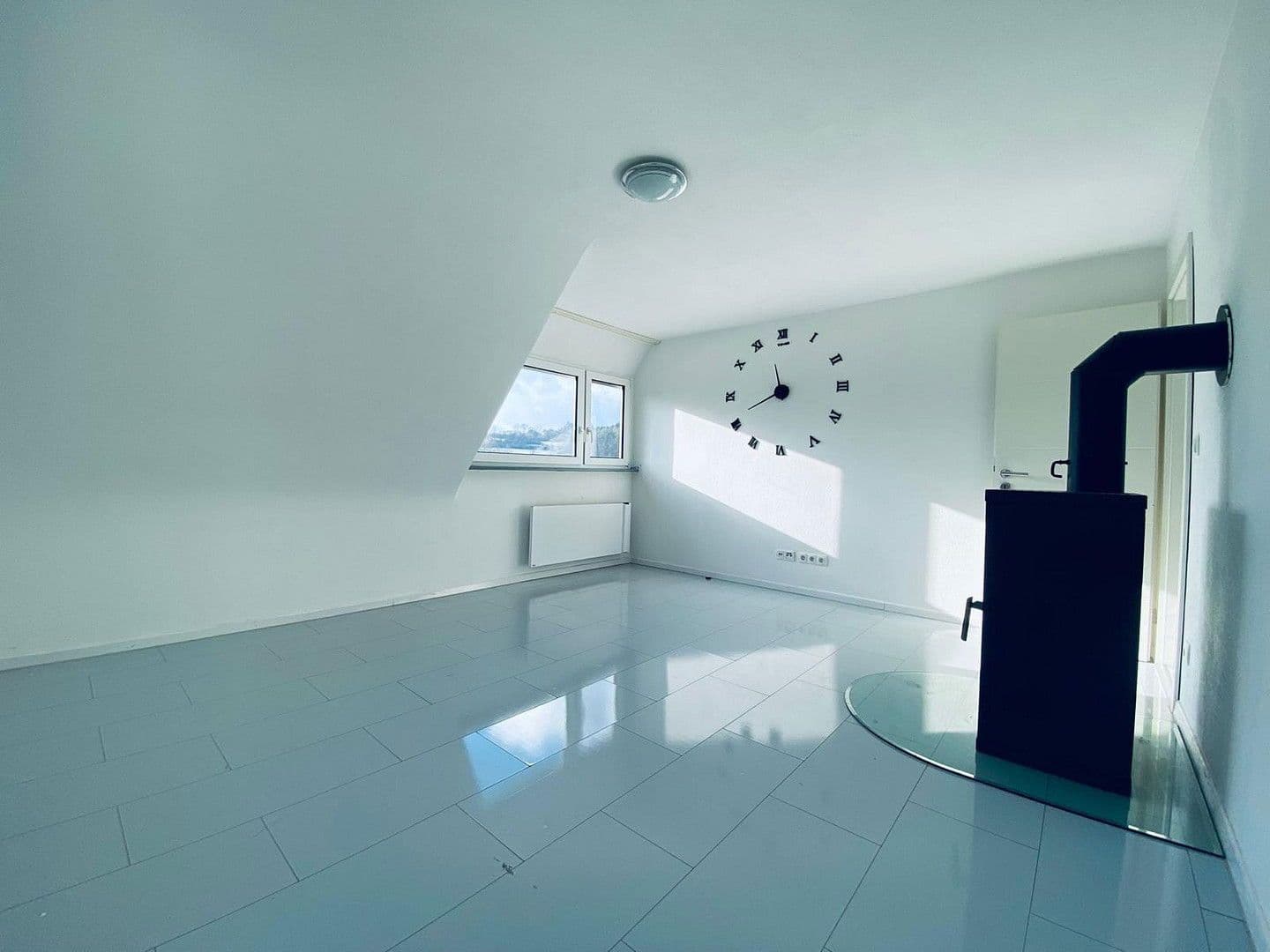 Prodej domu 180 m², pozemek 510 m², Wengertweg25, Aidlingen, Bádensko-Württembersko Prodej domu 180 m², pozemek 510 m², Wengertweg25, Aidlingen, Bádensko-Württembersko