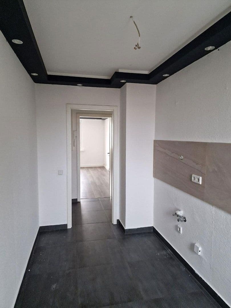 Prodej domu 408 m², Gartenstr 8B, Königshain-Wiederau, Sasko Prodej domu 408 m², Gartenstr 8B, Königshain-Wiederau, Sasko