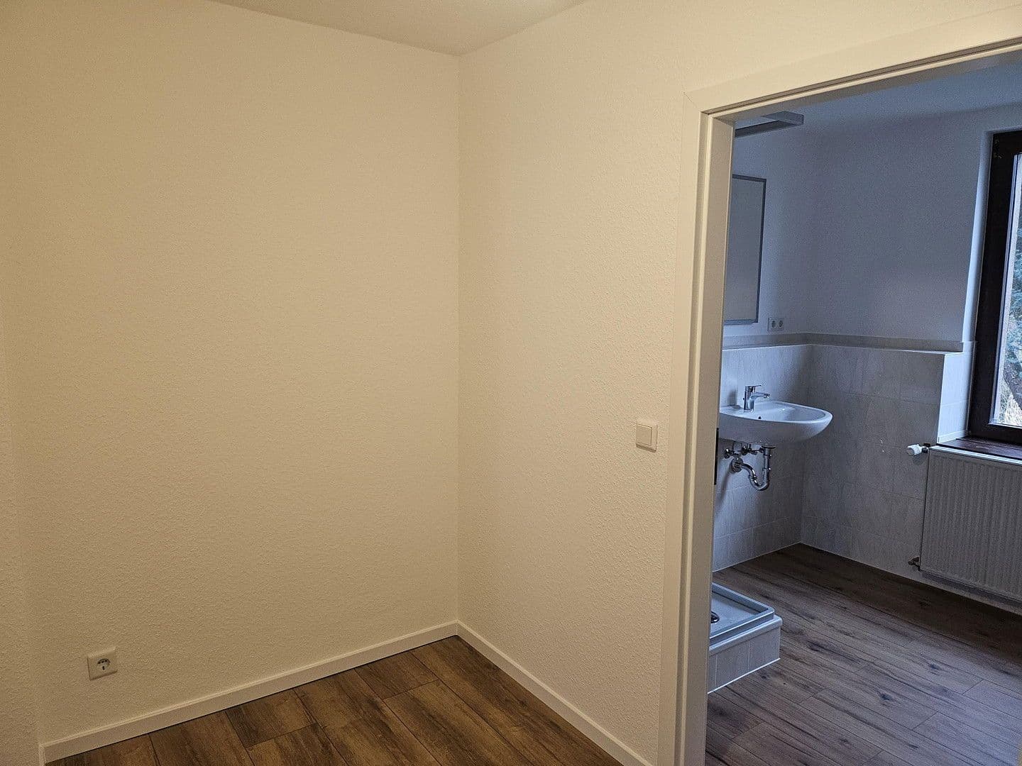 Pronájem bytu 2+kk 71 m², Graf-Engelbertstr. 7, Düsseldorf, Severní Porýní-Vestfálsko Pronájem bytu 2+kk 71 m², Graf-Engelbertstr. 7, Düsseldorf, Severní Porýní-Vestfálsko