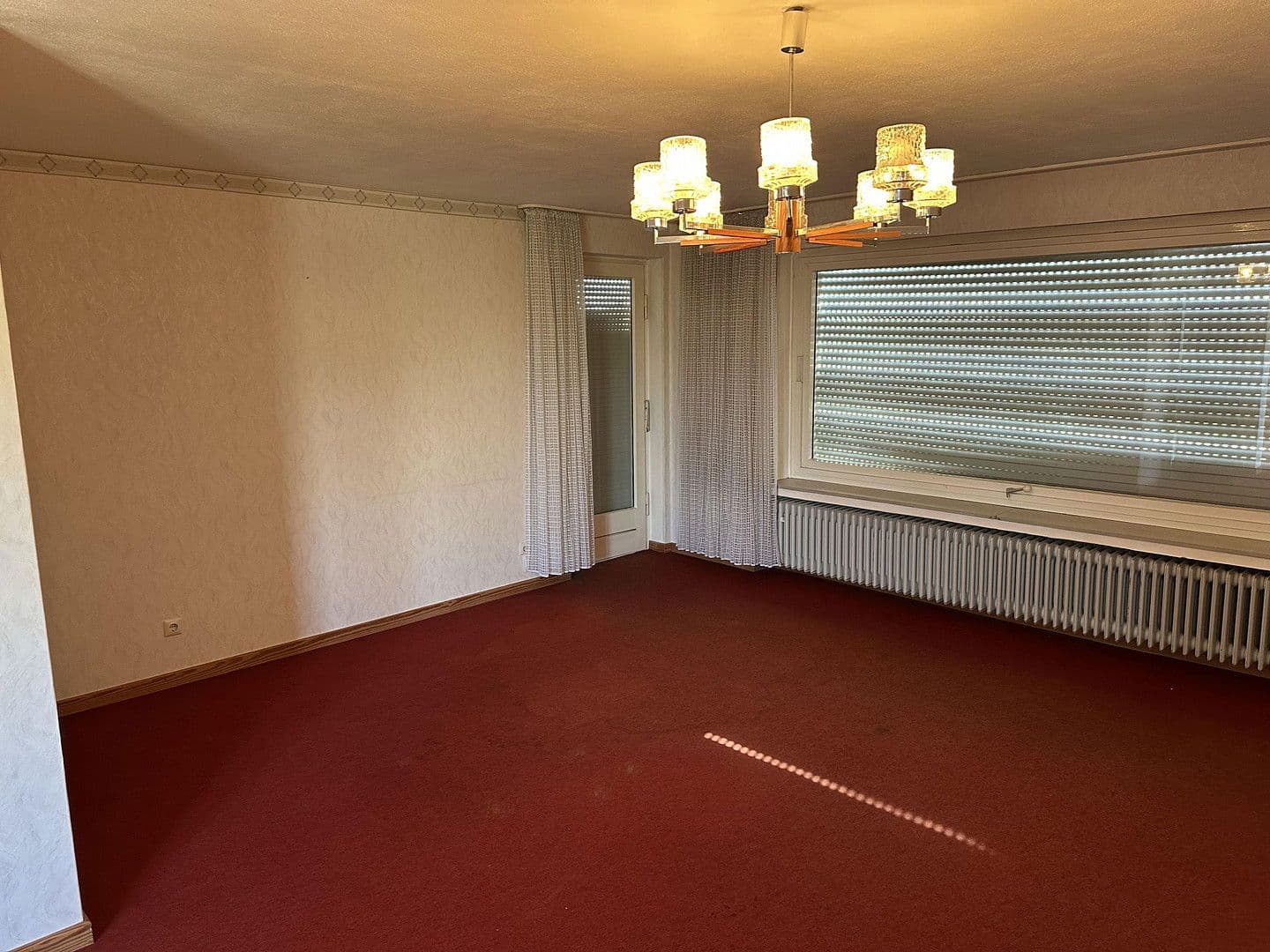 Prodej domu 270 m², pozemek 900 m², Beim Gericht 7, Alfeld (Leine), Dolní Sasko Prodej domu 270 m², pozemek 900 m², Beim Gericht 7, Alfeld (Leine), Dolní Sasko