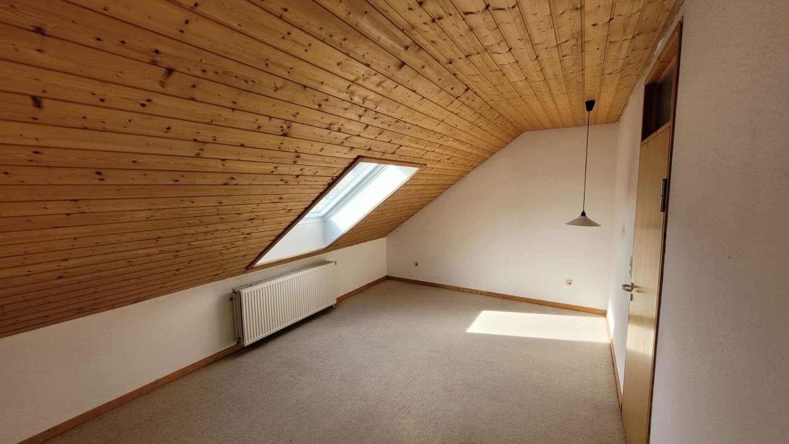 Prodej domu 270 m², pozemek 900 m², Beim Gericht 7, Alfeld (Leine), Dolní Sasko Prodej domu 270 m², pozemek 900 m², Beim Gericht 7, Alfeld (Leine), Dolní Sasko