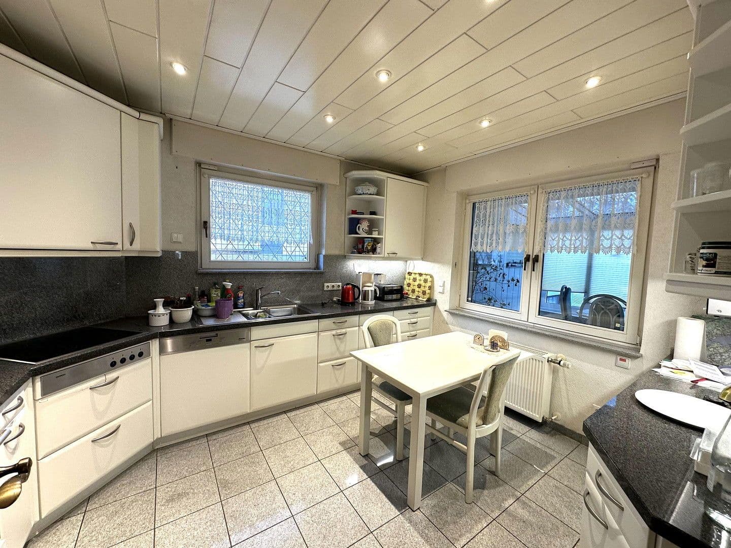 Prodej domu 300 m², pozemek 688 m², Wiesenstraße, Offenbach am Main, Hessen Prodej domu 300 m², pozemek 688 m², Wiesenstraße, Offenbach am Main, Hessen