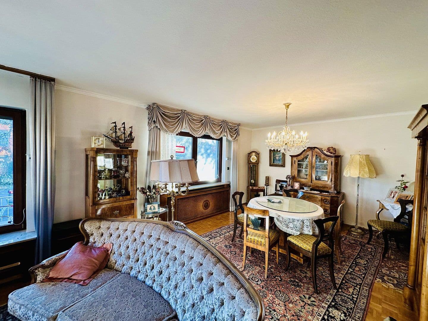 Prodej domu 300 m², pozemek 688 m², Wiesenstraße, Offenbach am Main, Hessen Prodej domu 300 m², pozemek 688 m², Wiesenstraße, Offenbach am Main, Hessen