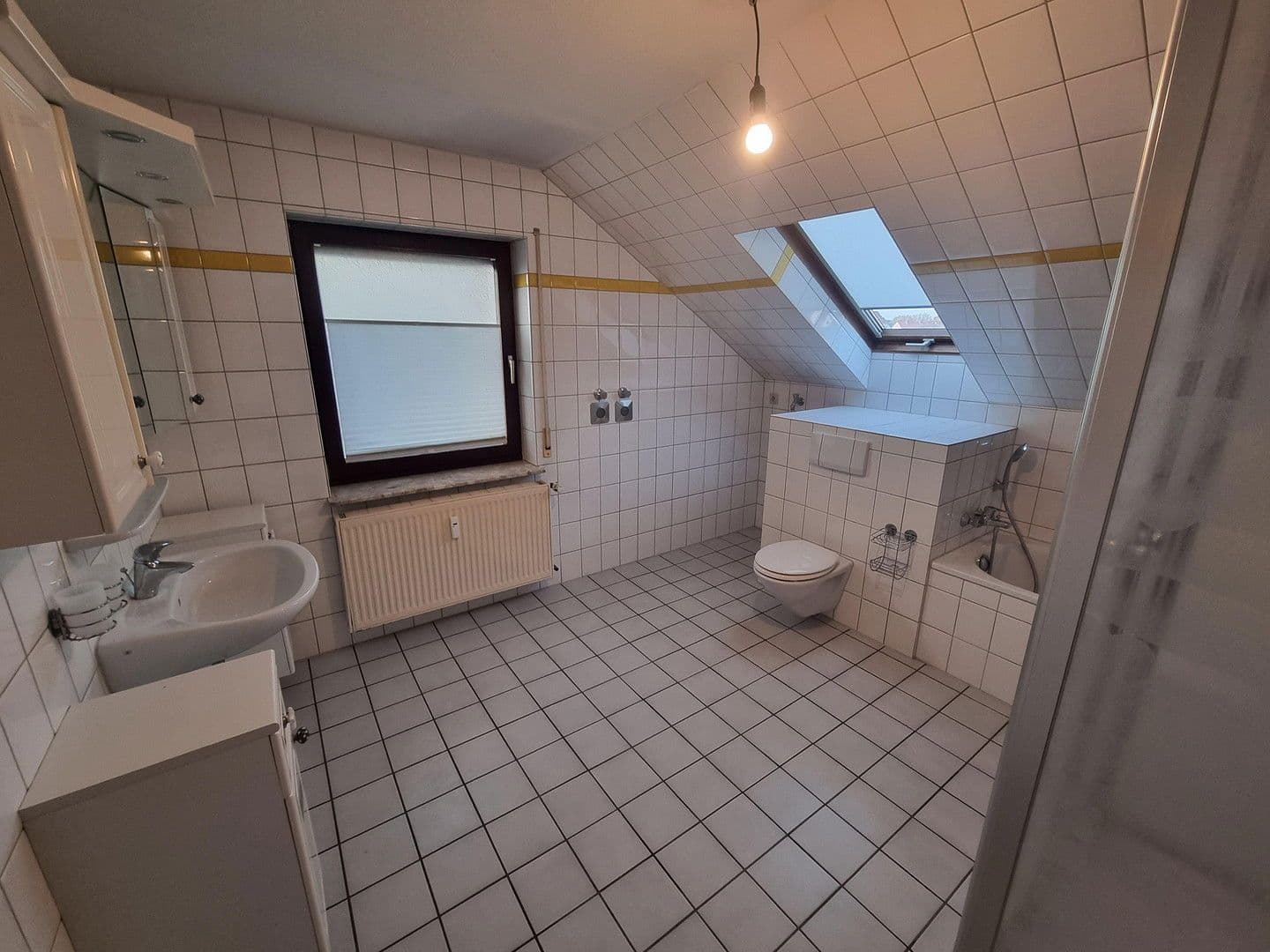 Pronájem bytu 5+1 106 m², Rosdorf, Dolní Sasko Pronájem bytu 5+1 106 m², Rosdorf, Dolní Sasko