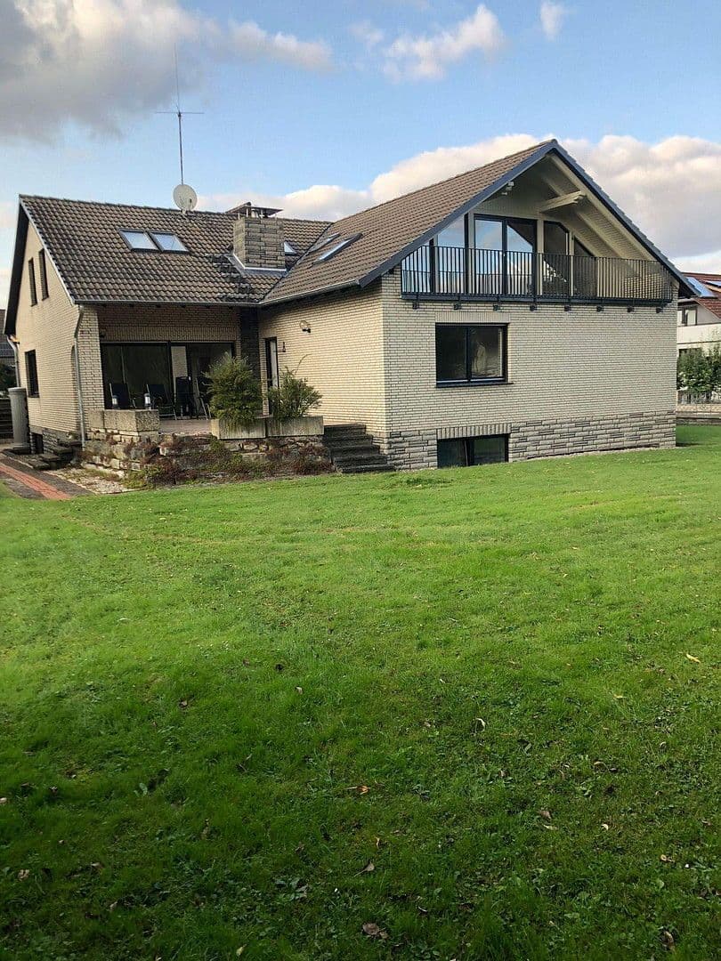 Pronájem bytu 5+1 106 m², Rosdorf, Dolní Sasko Pronájem bytu 5+1 106 m², Rosdorf, Dolní Sasko