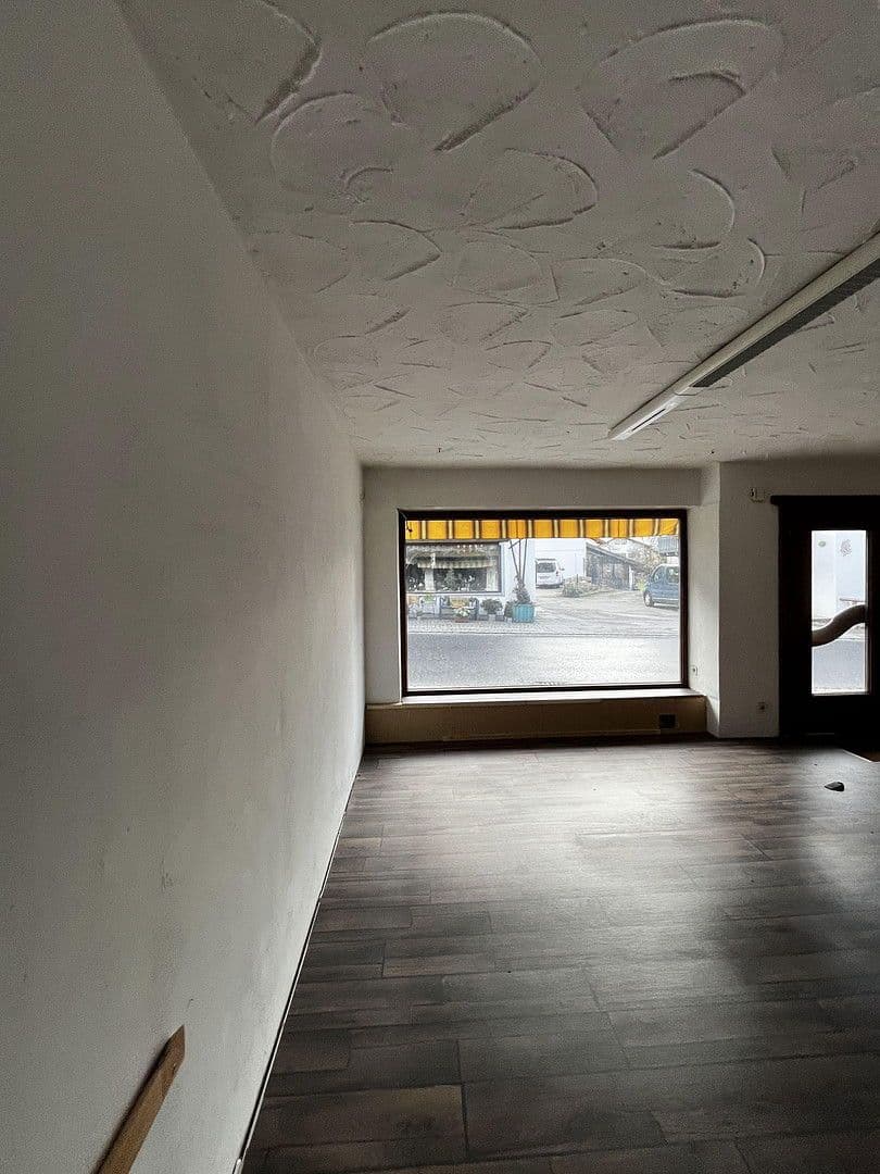 Pronájem nebytového prostoru 123 m², Hauptstraße 9, Ohlstadt, Bavorsko Pronájem nebytového prostoru 123 m², Hauptstraße 9, Ohlstadt, Bavorsko