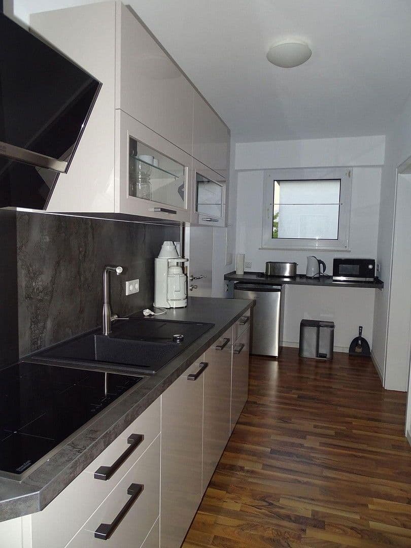 Pronájem bytu 2+1 60 m², Karl-Zörgiebel-Straße 00, Mainz, Porýní-Falc Pronájem bytu 2+1 60 m², Karl-Zörgiebel-Straße 00, Mainz, Porýní-Falc