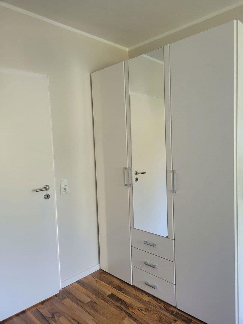 Pronájem bytu 2+1 60 m², Karl-Zörgiebel-Straße 00, Mainz, Porýní-Falc Pronájem bytu 2+1 60 m², Karl-Zörgiebel-Straße 00, Mainz, Porýní-Falc