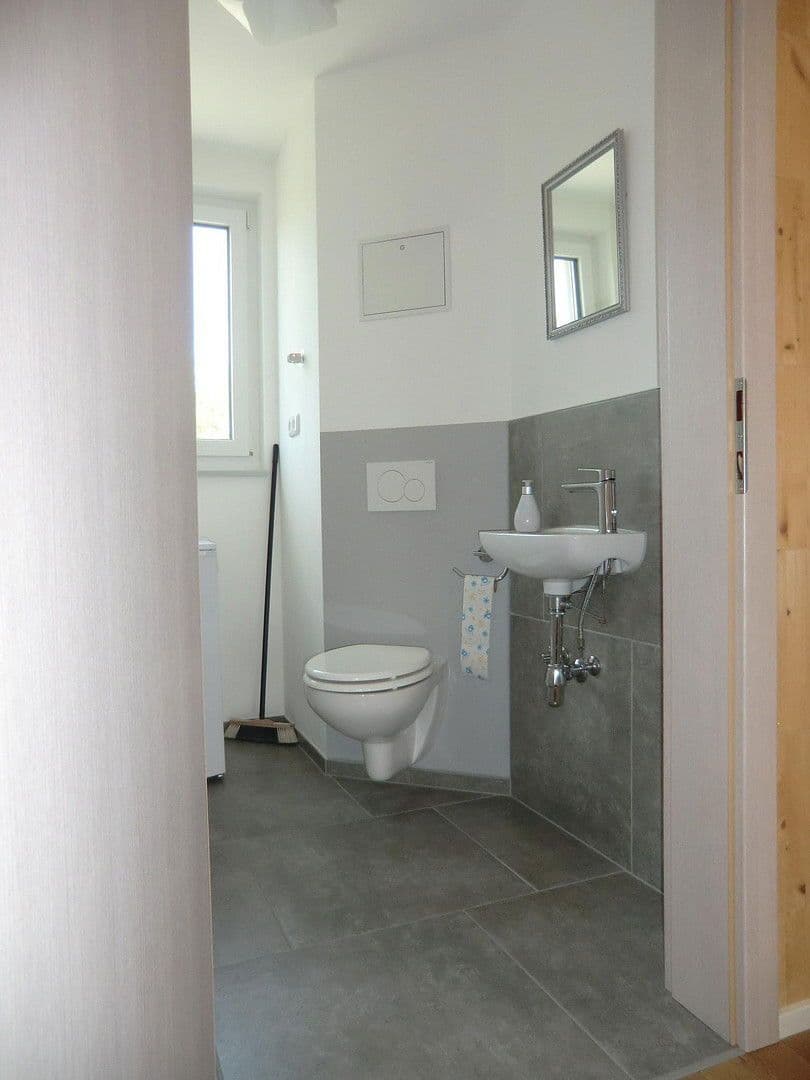 Pronájem bytu 2+1 60 m², Neuhaus am Inn, Bavorsko Pronájem bytu 2+1 60 m², Neuhaus am Inn, Bavorsko