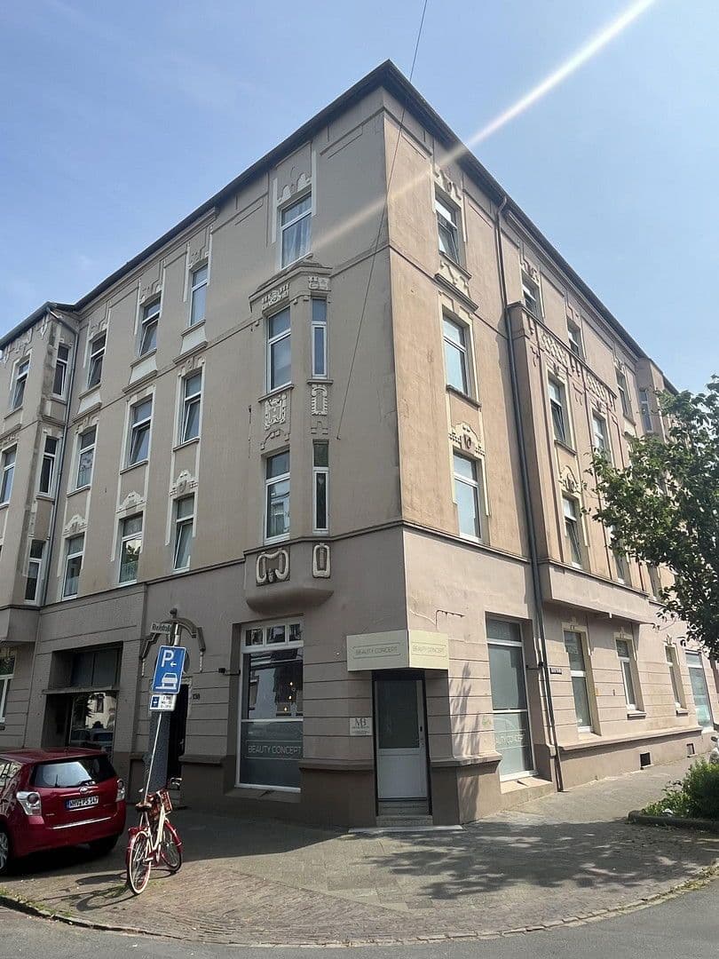 Prodej domu 3.221 m², pozemek 2.877 m², Wilhelmshaven, Dolní Sasko Prodej domu 3.221 m², pozemek 2.877 m², Wilhelmshaven, Dolní Sasko