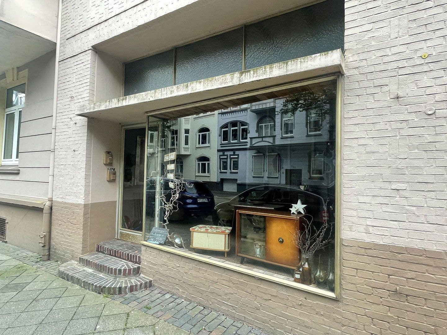 Prodej domu 3.221 m², pozemek 2.877 m², Wilhelmshaven, Dolní Sasko Prodej domu 3.221 m², pozemek 2.877 m², Wilhelmshaven, Dolní Sasko