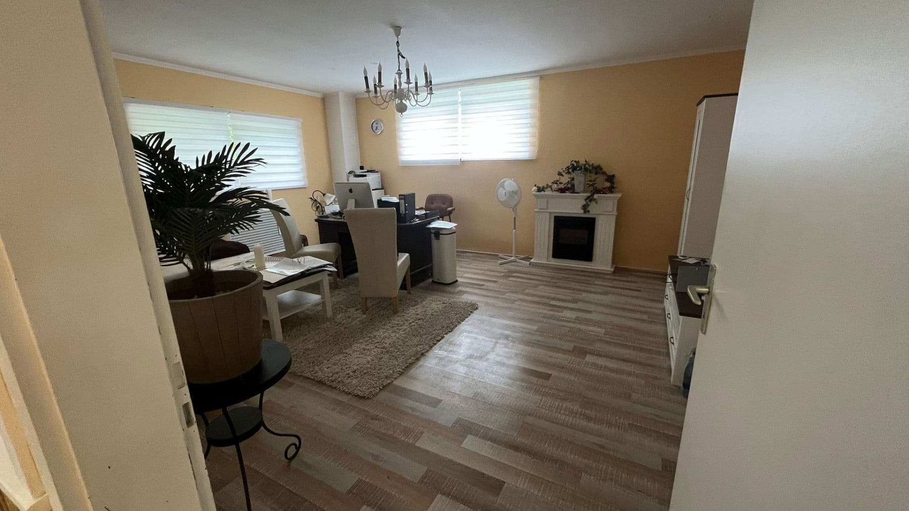 Prodej nebytového prostoru 650 m², Wuppertal, Severní Porýní-Vestfálsko Prodej nebytového prostoru 650 m², Wuppertal, Severní Porýní-Vestfálsko