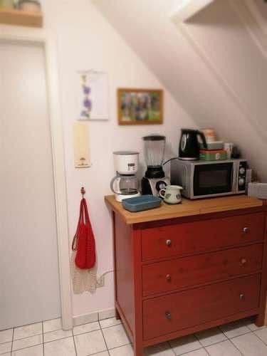 Pronájem bytu 1+1 33 m², Rochlitzstraße 67, Leipzig, Sasko Pronájem bytu 1+1 33 m², Rochlitzstraße 67, Leipzig, Sasko