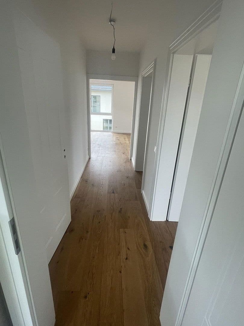 Pronájem bytu 4+1 89 m², Berlin, Berlín Pronájem bytu 4+1 89 m², Berlin, Berlín