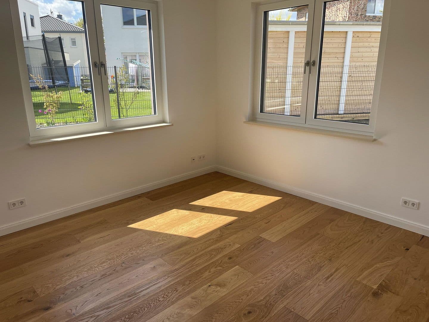 Pronájem bytu 4+1 89 m², Berlin, Berlín Pronájem bytu 4+1 89 m², Berlin, Berlín