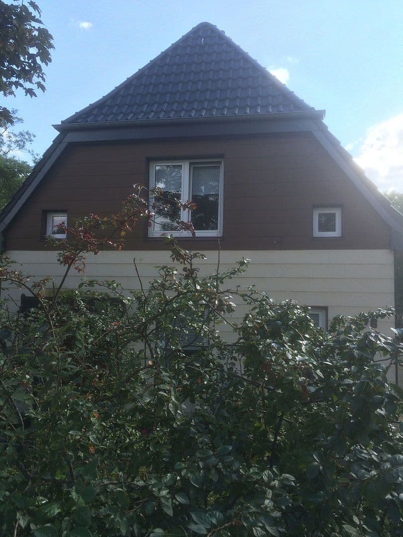 Pronájem bytu 3+1 102 m², Kiel, Šlesvicko-Holštýnsko Pronájem bytu 3+1 102 m², Kiel, Šlesvicko-Holštýnsko