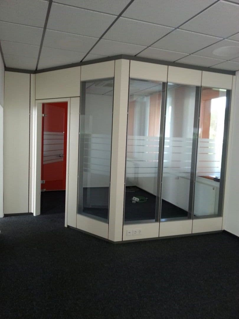 Pronájem kanceláře 70 m², Steinhofstraße 1, Dortmund, Severní Porýní-Vestfálsko Pronájem kanceláře 70 m², Steinhofstraße 1, Dortmund, Severní Porýní-Vestfálsko