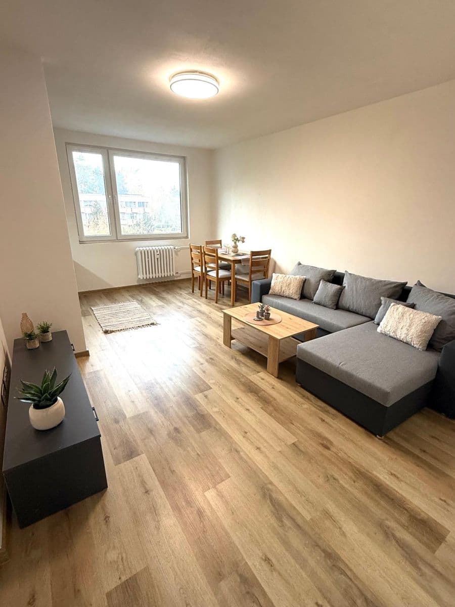 Prodej bytu 2+kk 47 m², Čechovská, Příbram, Středočeský kraj Prodej bytu 2+kk 47 m², Čechovská, Příbram, Středočeský kraj