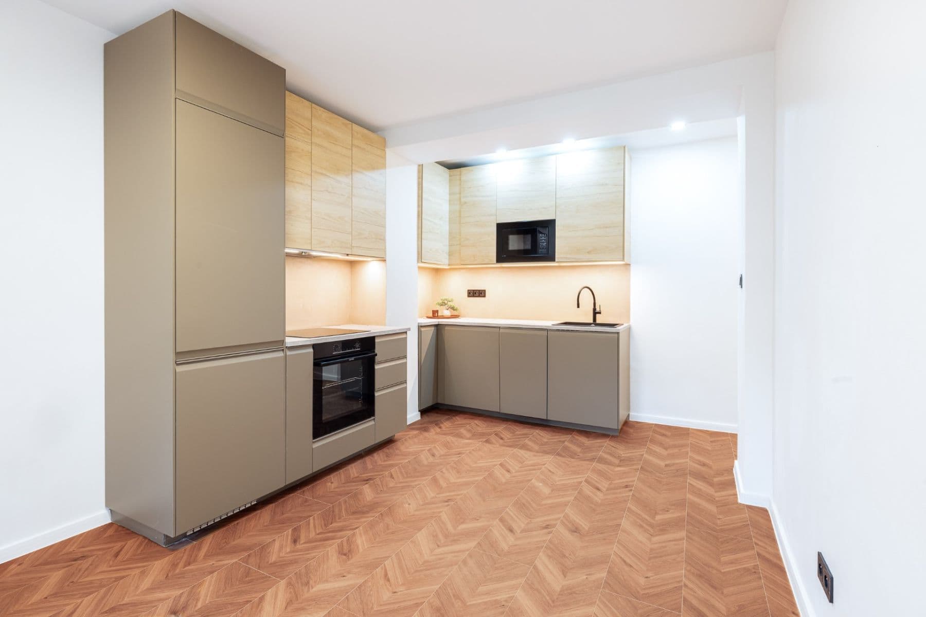 Prodej bytu 3+kk 55 m², Vítkovická, Praha, Praha Prodej bytu 3+kk 55 m², Vítkovická, Praha, Praha