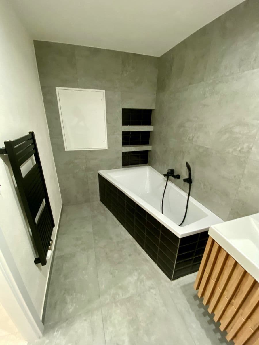 Prodej bytu 3+1 85 m², Ortenovo náměstí, Praha, Praha Prodej bytu 3+1 85 m², Ortenovo náměstí, Praha, Praha