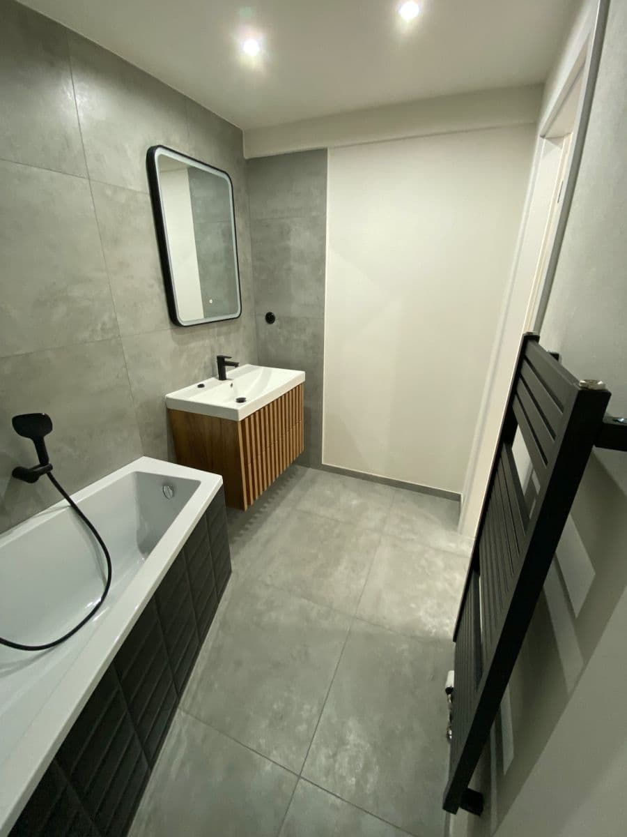 Prodej bytu 3+1 85 m², Ortenovo náměstí, Praha, Praha Prodej bytu 3+1 85 m², Ortenovo náměstí, Praha, Praha