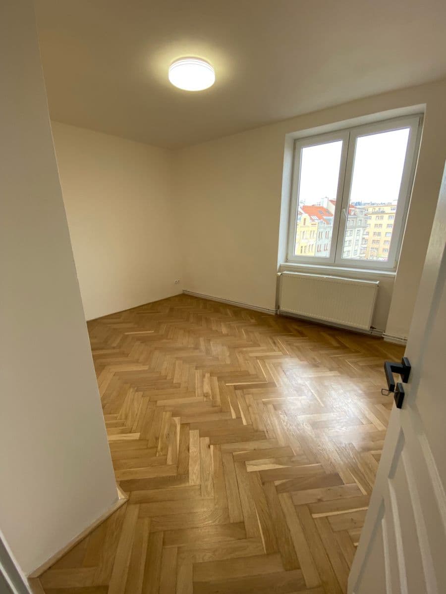Prodej bytu 3+1 85 m², Ortenovo náměstí, Praha, Praha Prodej bytu 3+1 85 m², Ortenovo náměstí, Praha, Praha