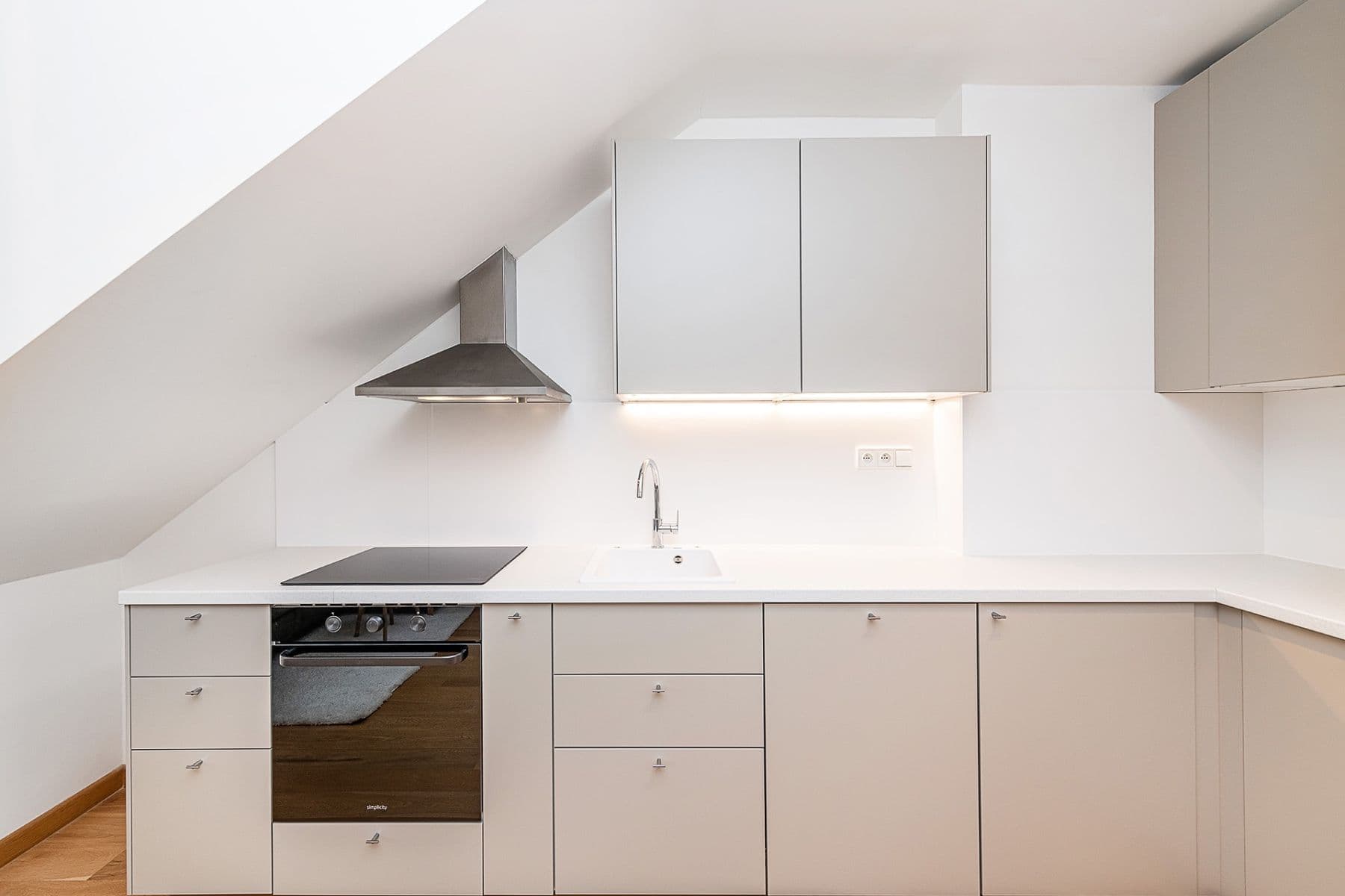 Prodej bytu 4+kk 117 m², Chodská, Praha, Praha Prodej bytu 4+kk 117 m², Chodská, Praha, Praha