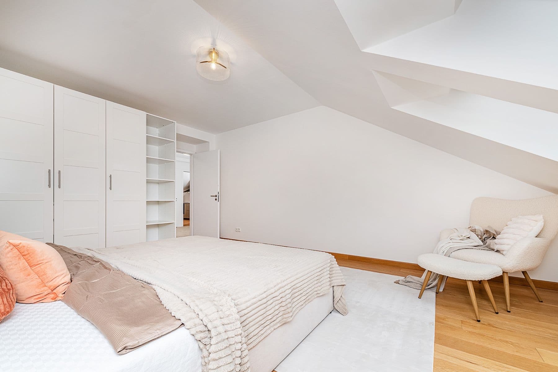 Prodej bytu 4+kk 117 m², Chodská, Praha, Praha Prodej bytu 4+kk 117 m², Chodská, Praha, Praha