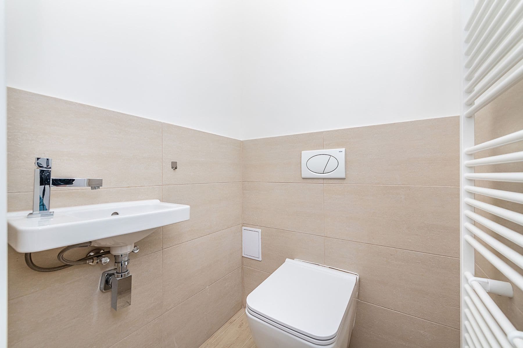 Prodej bytu 3+1 117 m², Chodská, Praha, Praha Prodej bytu 3+1 117 m², Chodská, Praha, Praha