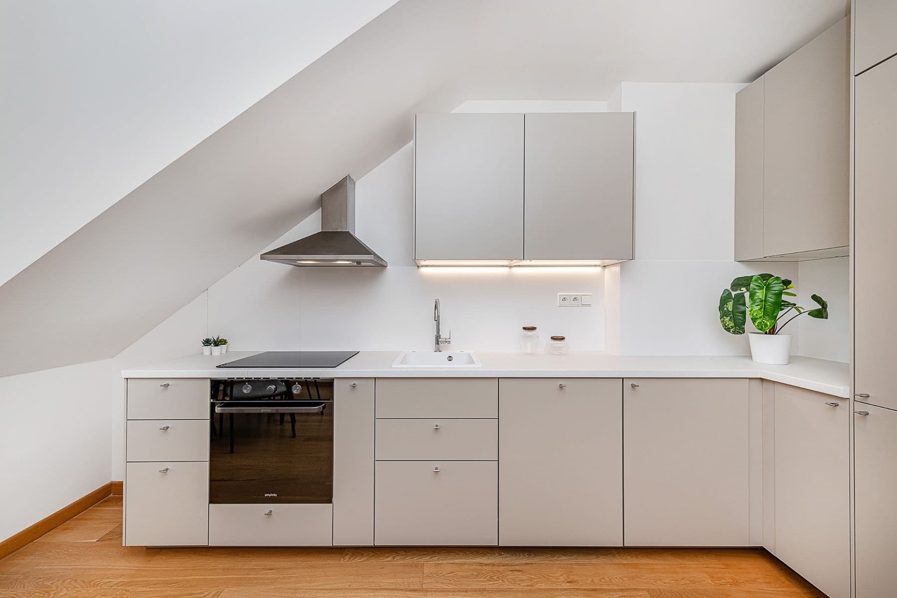 Prodej bytu 3+1 117 m², Chodská, Praha, Praha Prodej bytu 3+1 117 m², Chodská, Praha, Praha