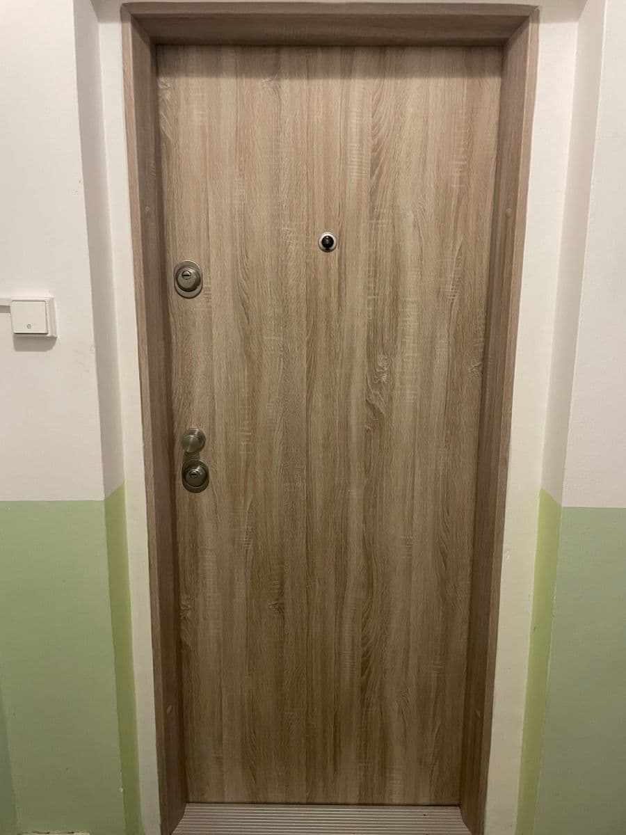 Pronájem bytu 2+1 72 m², J. V. Sládka, Teplice, Ústecký kraj Pronájem bytu 2+1 72 m², J. V. Sládka, Teplice, Ústecký kraj