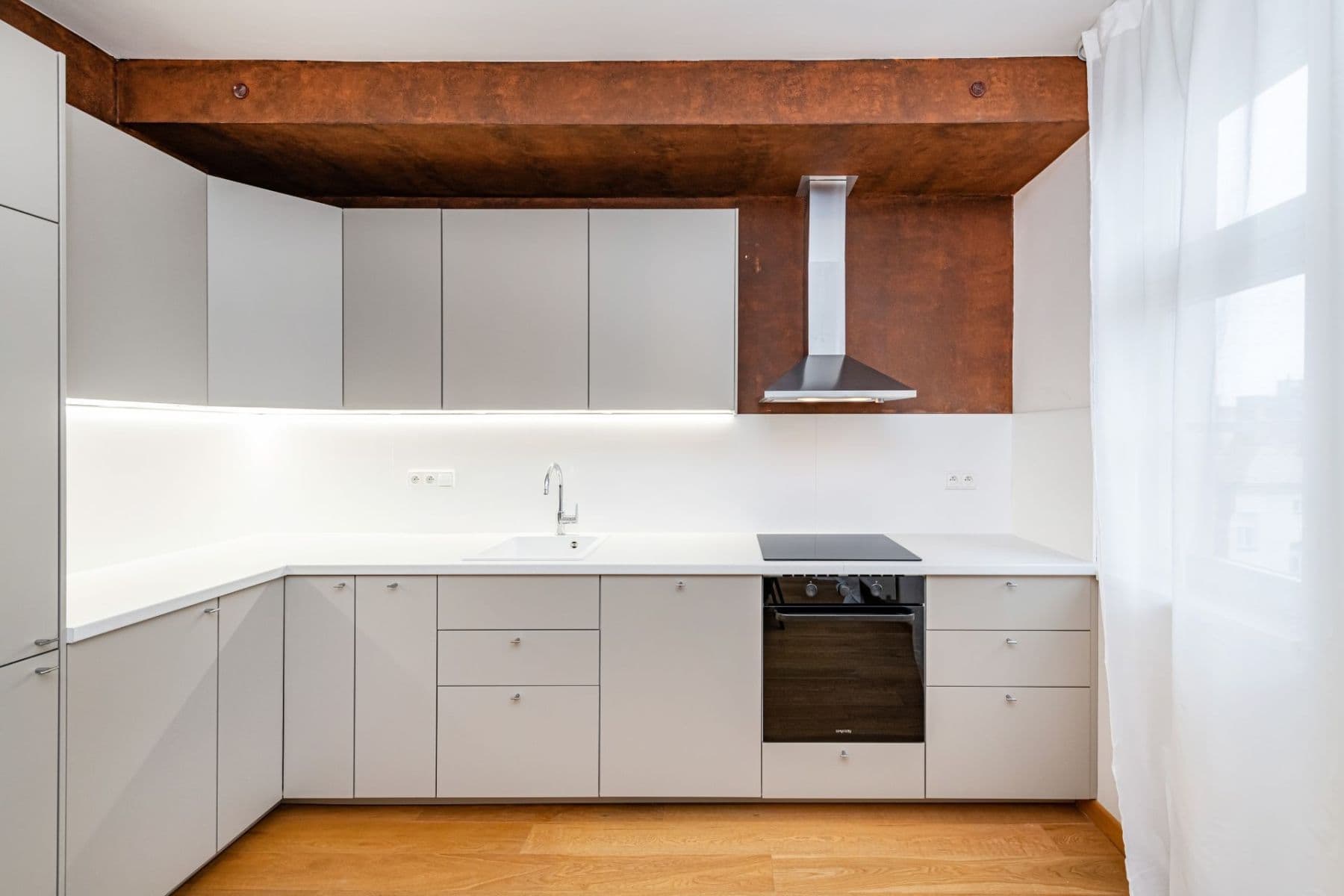 Prodej bytu 5+kk 139 m², Chodská, Praha, Praha Prodej bytu 5+kk 139 m², Chodská, Praha, Praha