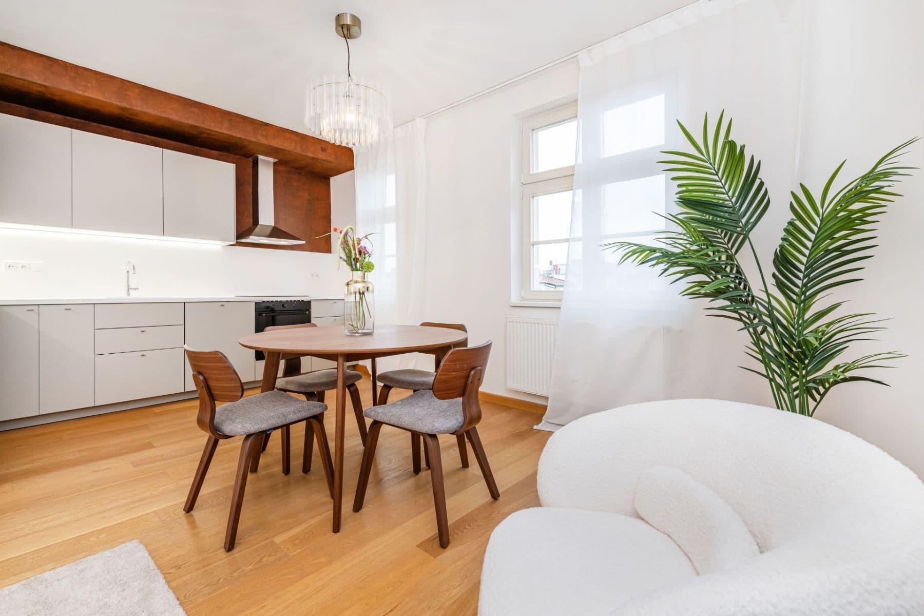 Prodej bytu 5+kk 139 m², Chodská, Praha, Praha Prodej bytu 5+kk 139 m², Chodská, Praha, Praha