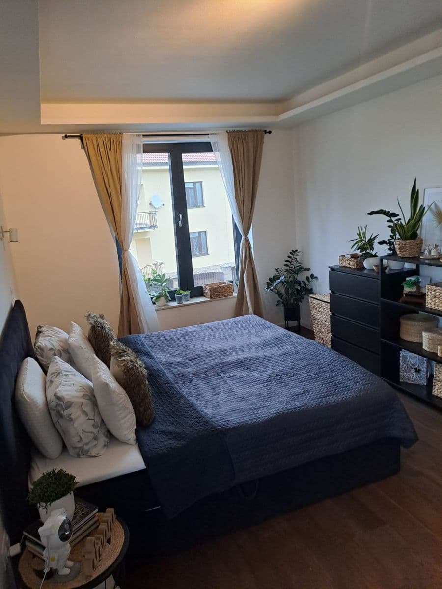 Pronájem bytu 2+kk 80 m², Marvanova, Praha, Praha Pronájem bytu 2+kk 80 m², Marvanova, Praha, Praha