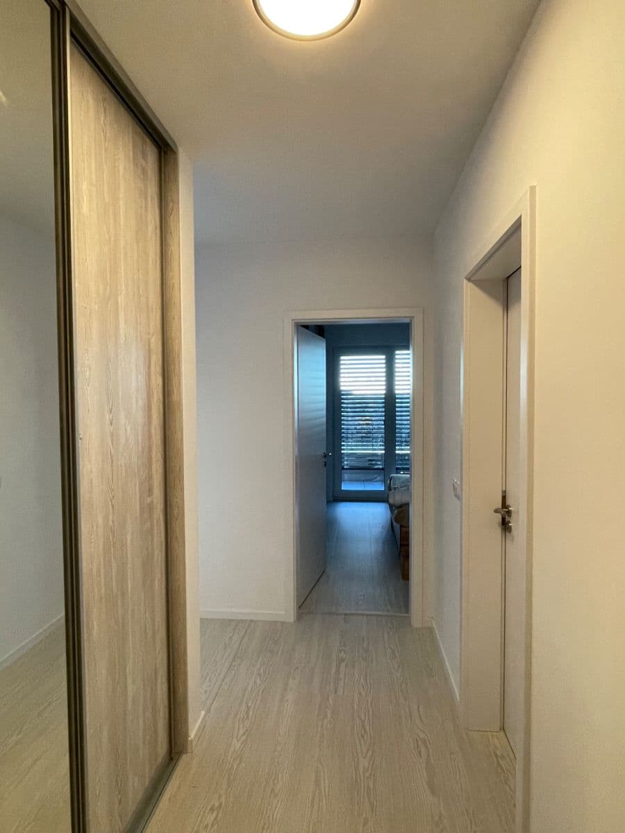 Pronájem bytu 2+kk 63 m², Mateja Encingera, Devínska Nová Ves, Bratislavský kraj Pronájem bytu 2+kk 63 m², Mateja Encingera, Devínska Nová Ves, Bratislavský kraj