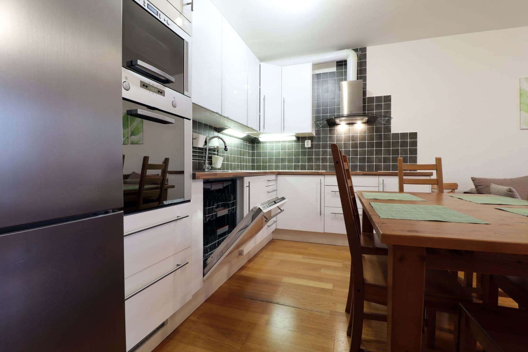 Pronájem bytu 4+kk 92 m², Dismanova, Praha, Praha Pronájem bytu 4+kk 92 m², Dismanova, Praha, Praha