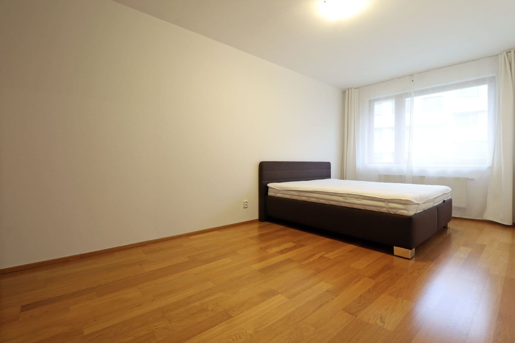Pronájem bytu 4+kk 92 m², Dismanova, Praha, Praha Pronájem bytu 4+kk 92 m², Dismanova, Praha, Praha