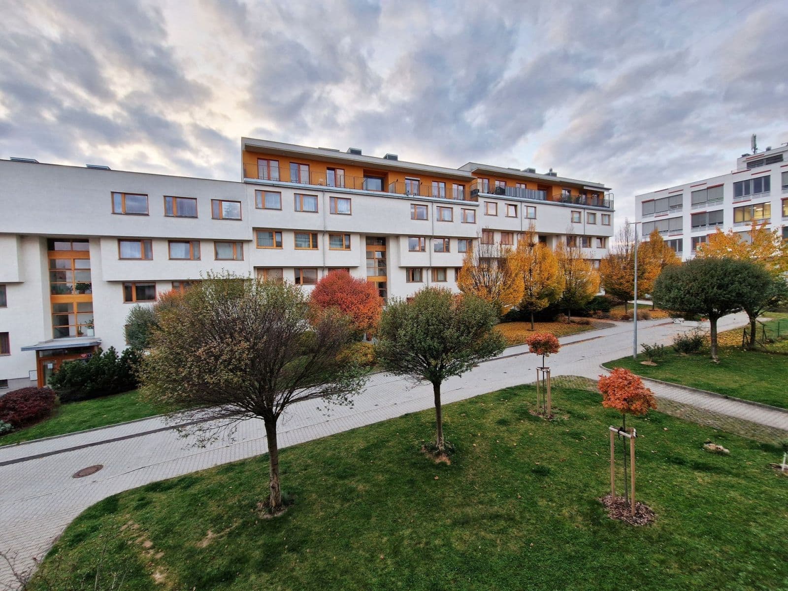 Pronájem bytu 4+kk 92 m², Dismanova, Praha, Praha Pronájem bytu 4+kk 92 m², Dismanova, Praha, Praha