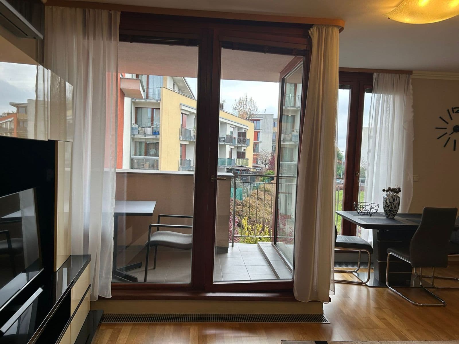 Pronájem bytu 2+kk 67 m², Švejcarovo náměstí, Praha, Praha Pronájem bytu 2+kk 67 m², Švejcarovo náměstí, Praha, Praha