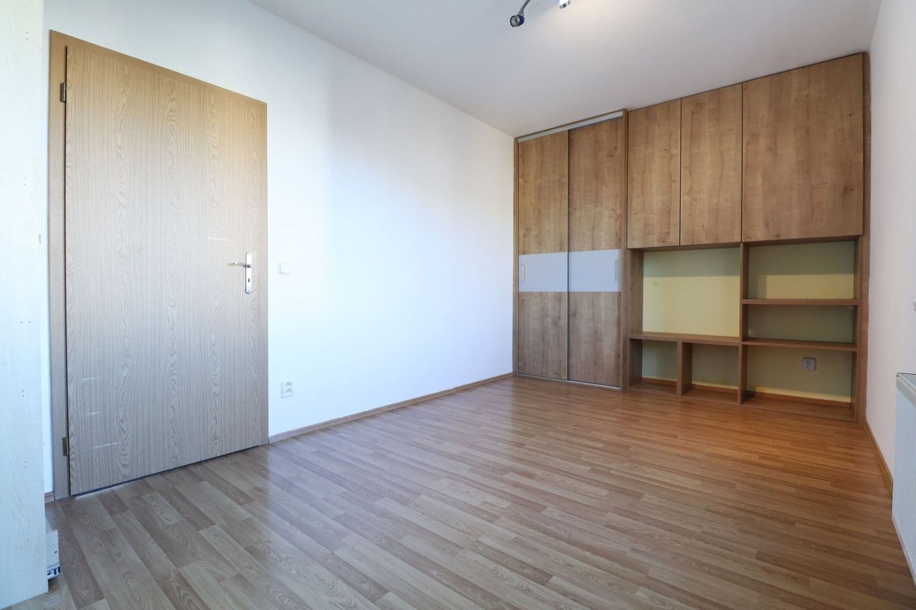 Pronájem bytu 2+kk 58 m², Františka Diviše, Praha, Praha Pronájem bytu 2+kk 58 m², Františka Diviše, Praha, Praha