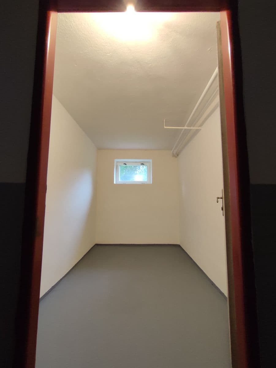 Pronájem bytu 3+1 78 m², Karlov, Velké Meziříčí, Kraj Vysočina Pronájem bytu 3+1 78 m², Karlov, Velké Meziříčí, Kraj Vysočina