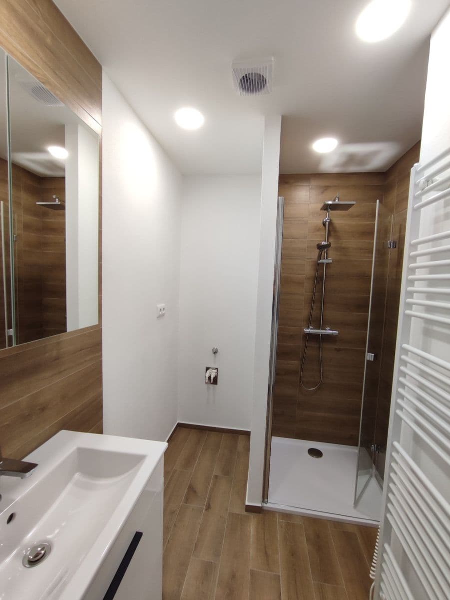 Pronájem bytu 3+1 78 m², Karlov, Velké Meziříčí, Kraj Vysočina Pronájem bytu 3+1 78 m², Karlov, Velké Meziříčí, Kraj Vysočina